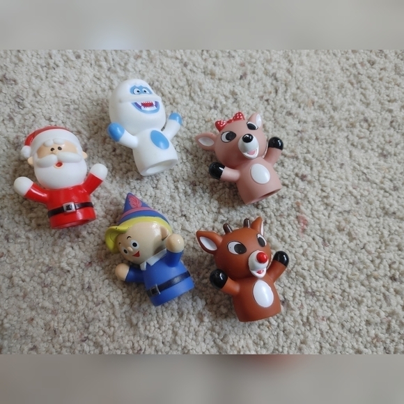 Rudolph the Red Nose Reindeer finger puppet set - Picture 1 of 1